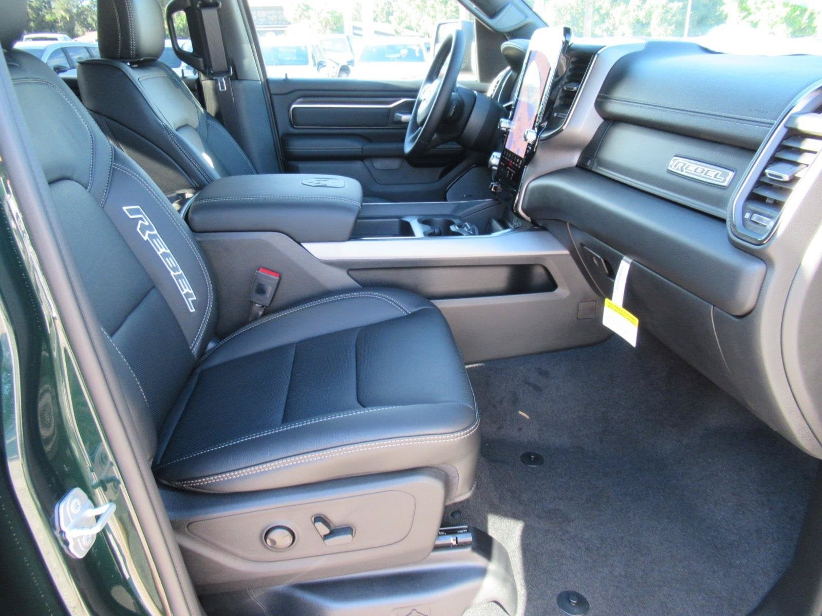 2027 RAM 1500 RAM 1500 REBEL CREW CAB 4X4 5'7' BOX