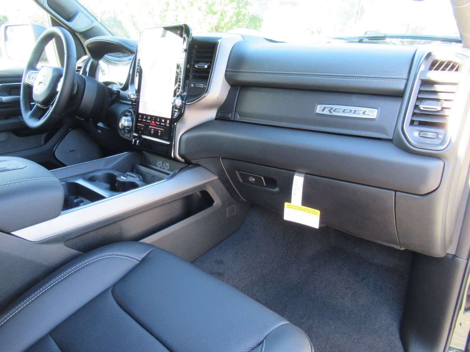 2027 RAM 1500 RAM 1500 REBEL CREW CAB 4X4 5'7' BOX