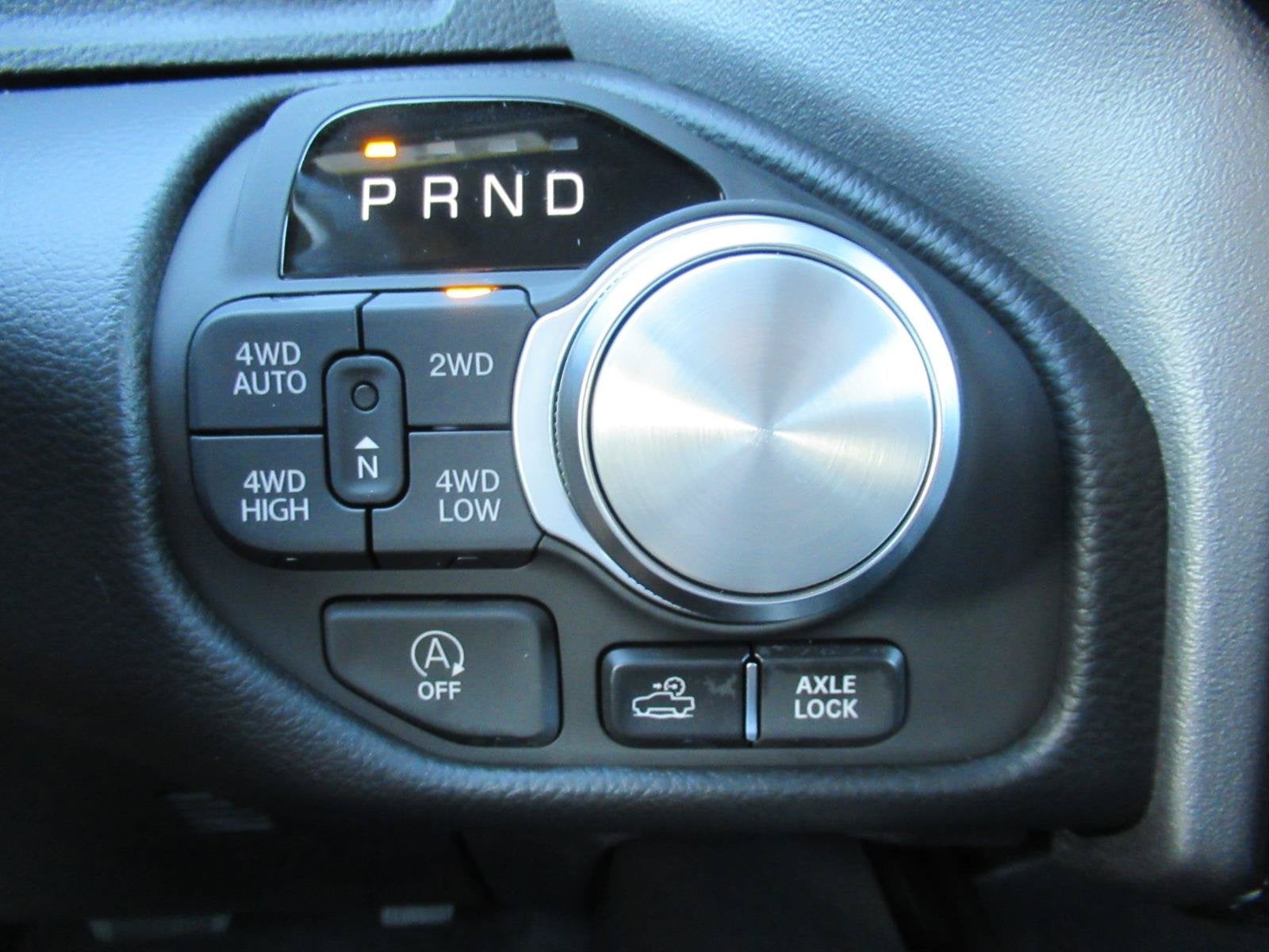 2027 RAM 1500 RAM 1500 REBEL CREW CAB 4X4 5'7' BOX