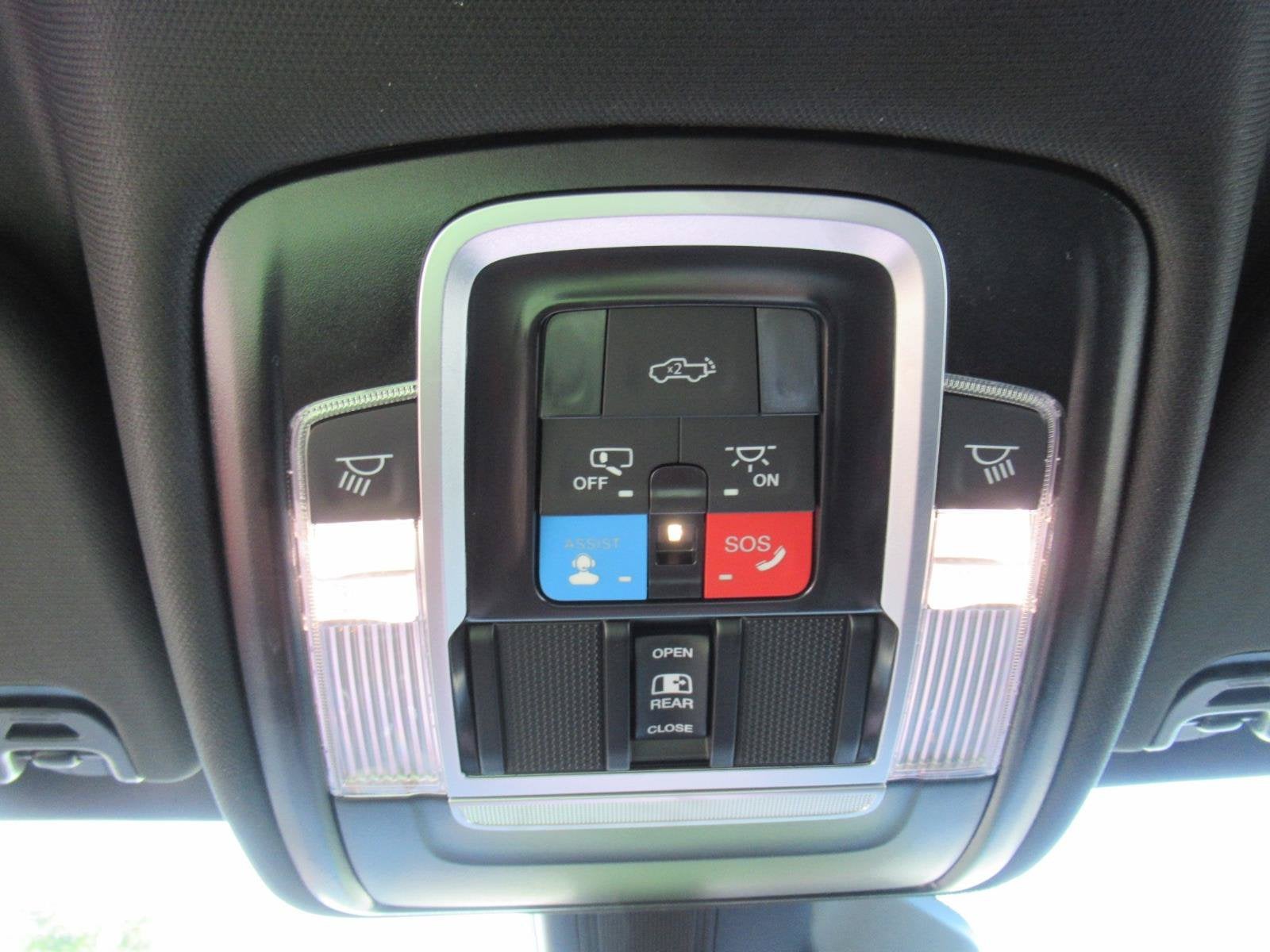 2027 RAM Ram 1500 RAM 1500 REBEL CREW CAB 4X4 5'7' BOX