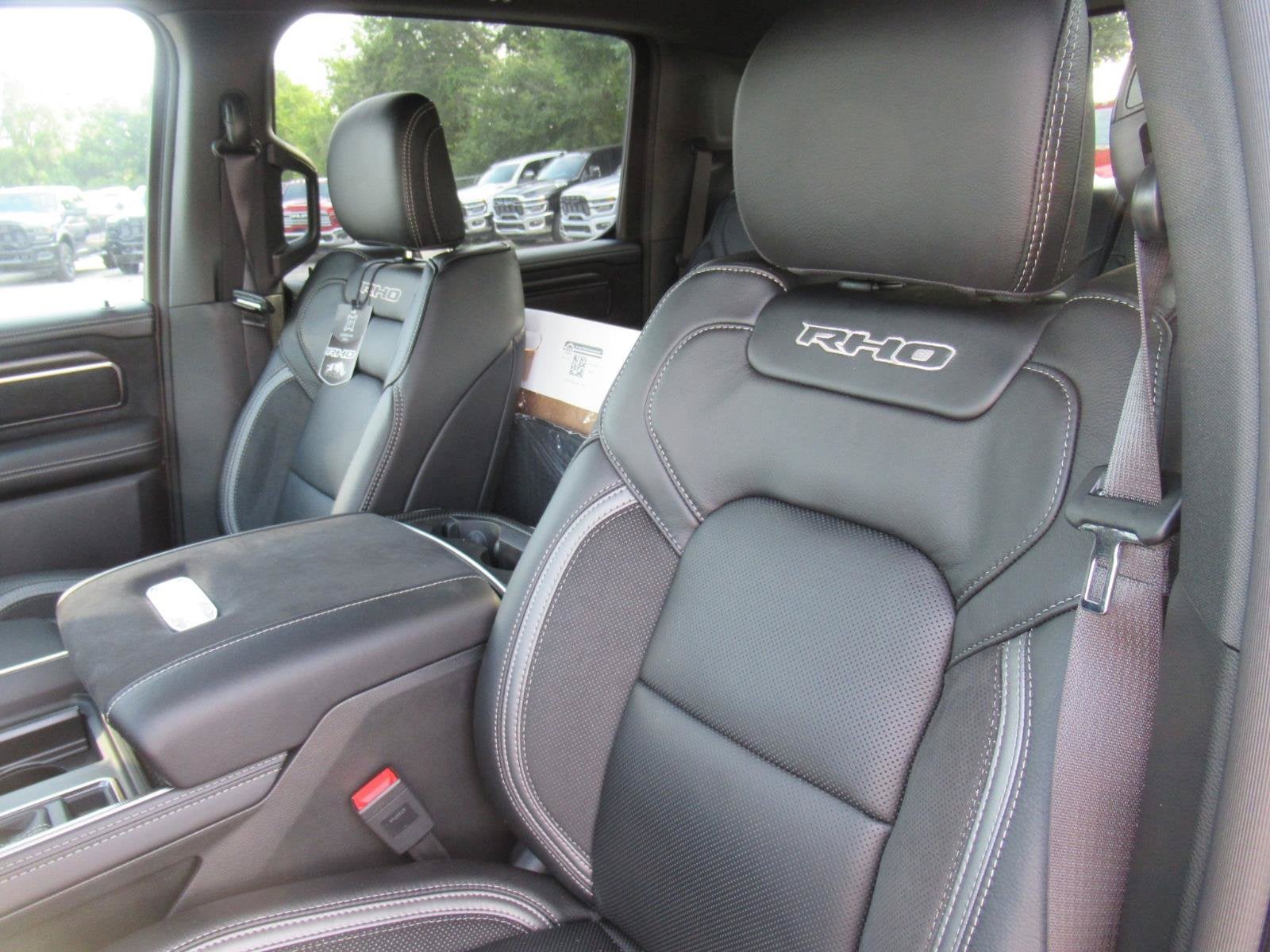 2026 RAM Ram 1500 RAM 1500 RHO CREW CAB 4X4 5'7' BOX