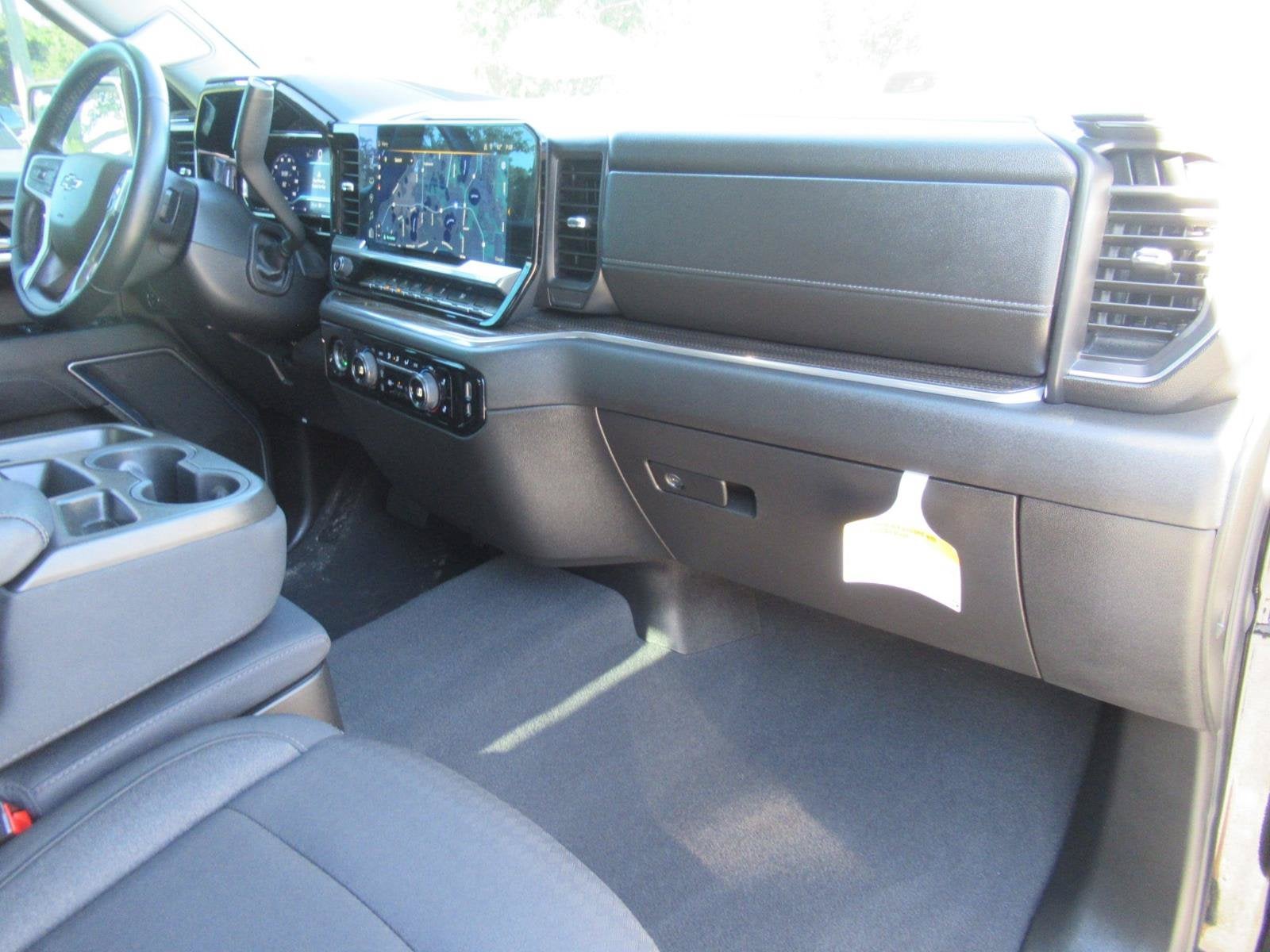2023 Chevrolet Silverado 1500 2WD Crew Cab Short Bed RST