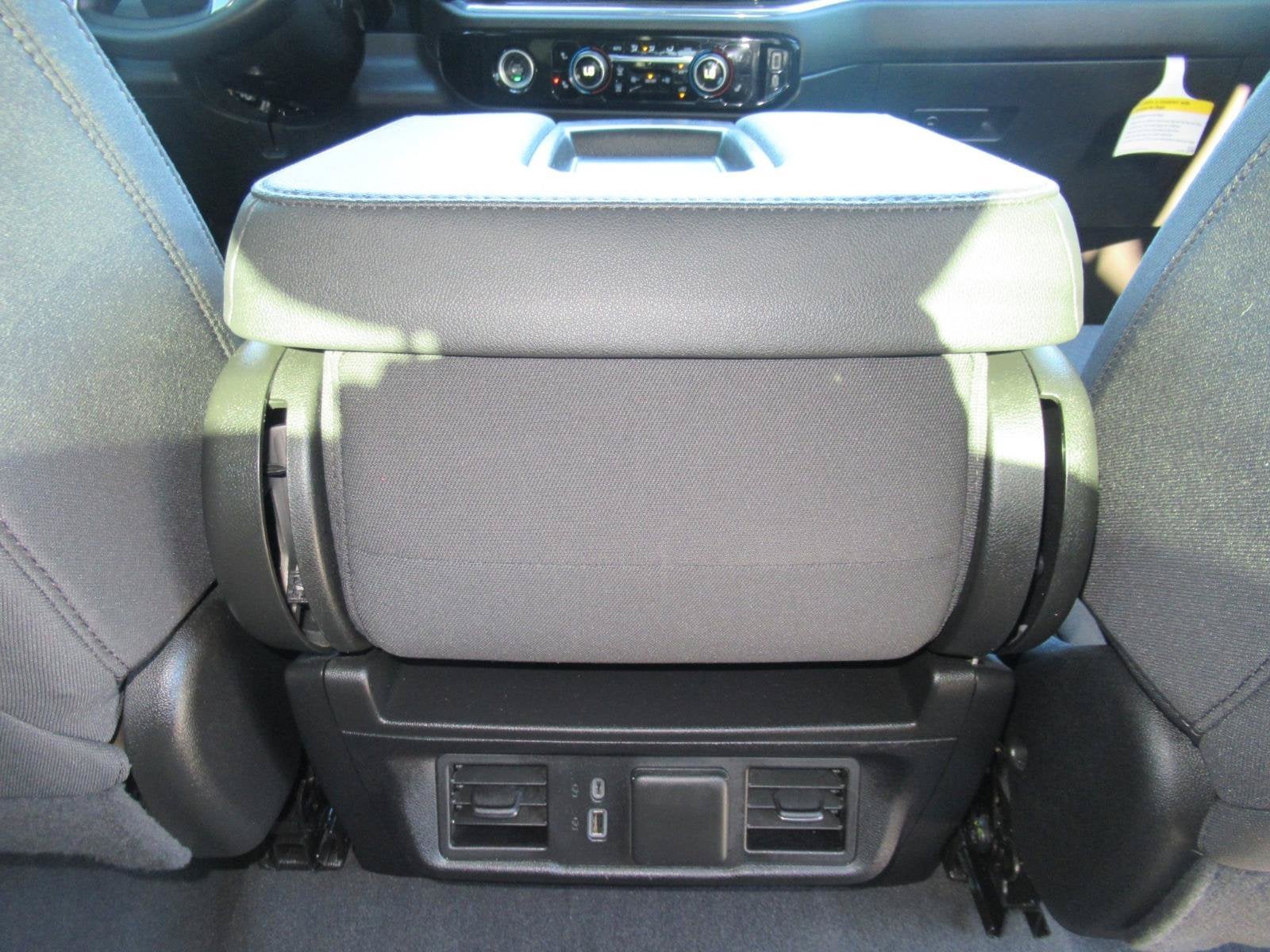 2023 Chevrolet Silverado 1500 2WD Crew Cab Short Bed RST