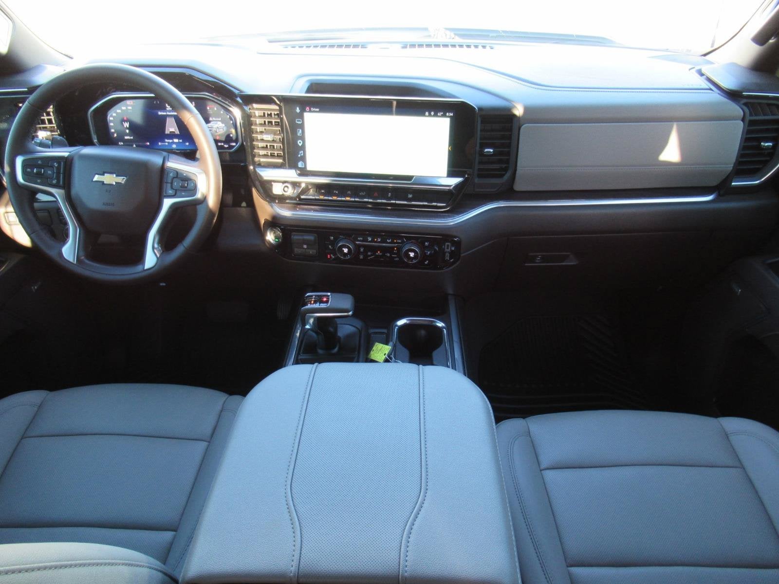 2026 Chevrolet Silverado 1500 2WD Crew Cab Short Bed LTZ