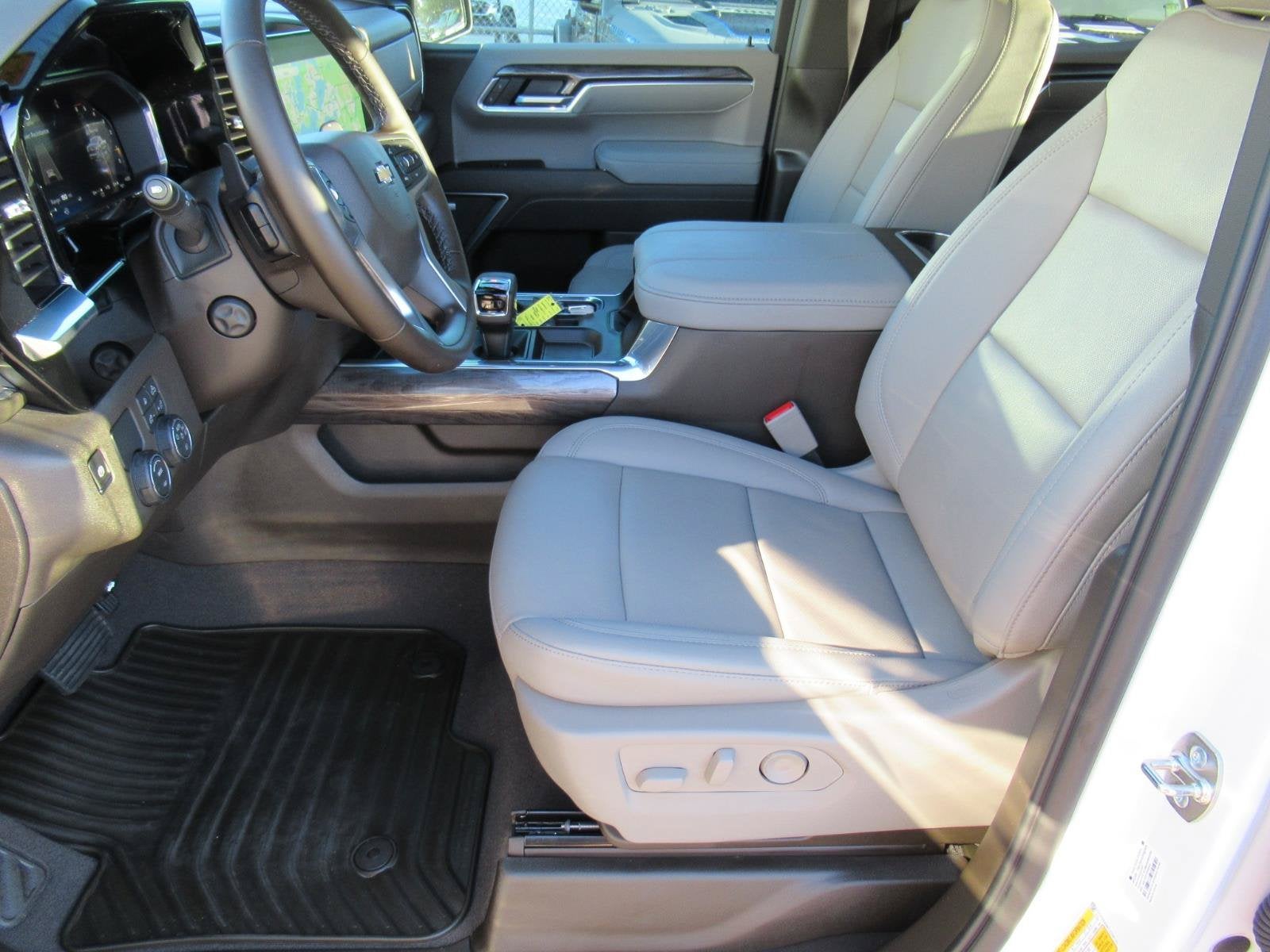2026 Chevrolet Silverado 1500 2WD Crew Cab Short Bed LTZ