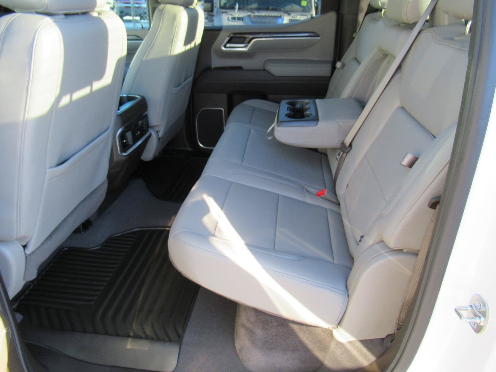 2026 Chevrolet Silverado 1500 2WD Crew Cab Short Bed LTZ