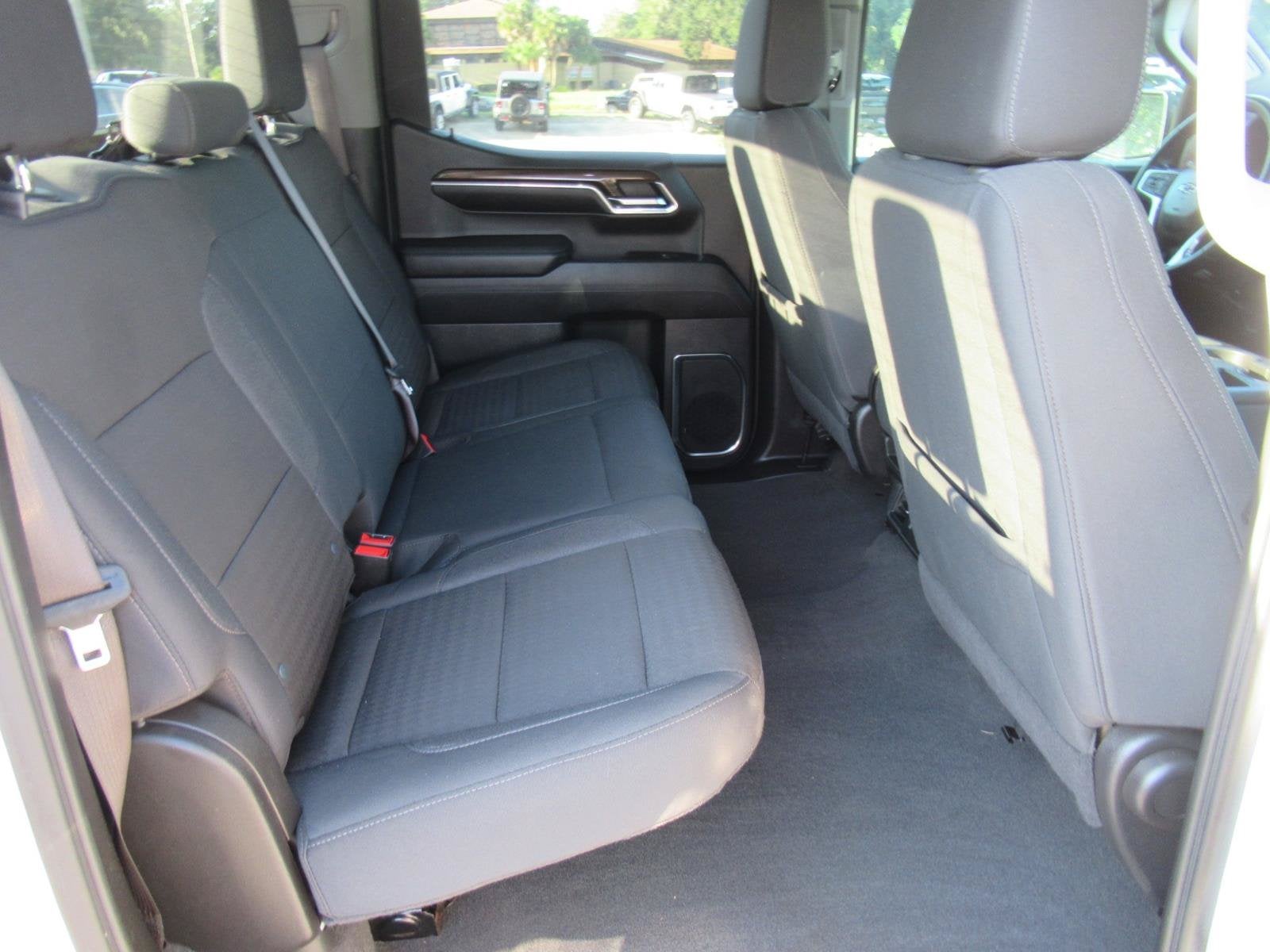 2024 Chevrolet Silverado 1500 4WD Crew Cab Standard Bed RST
