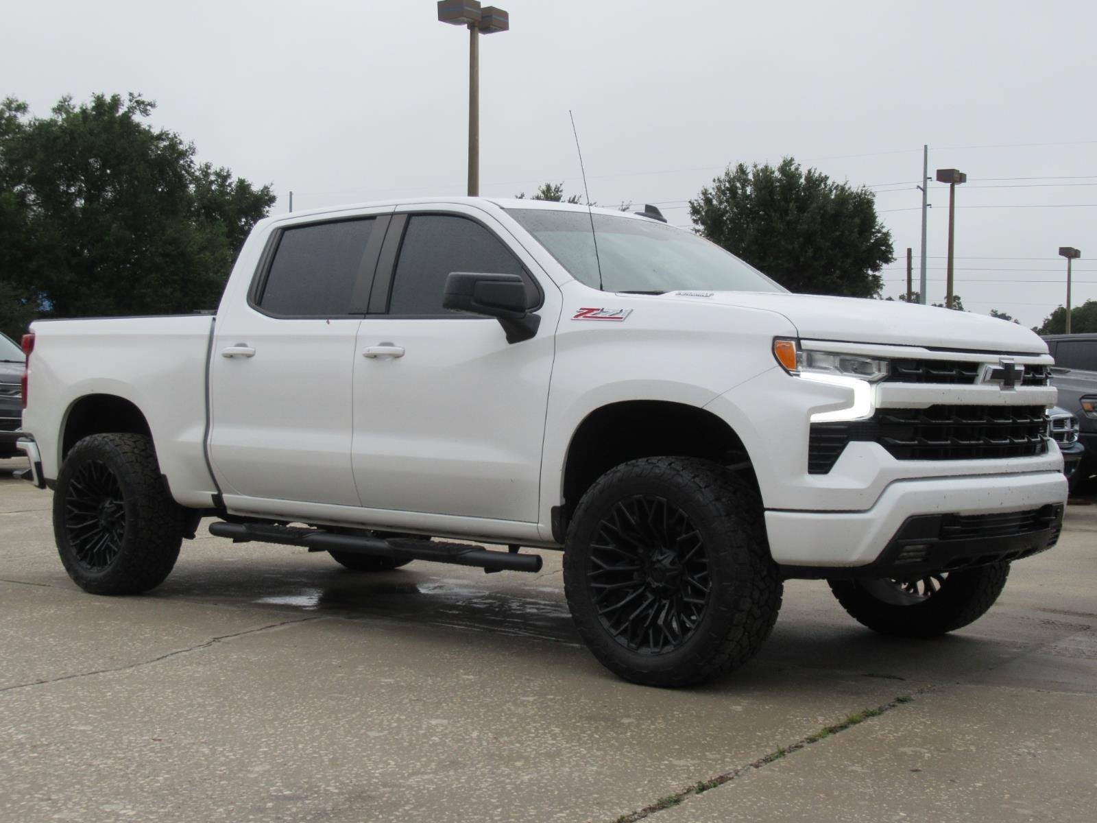 2024 Chevrolet Silverado 1500 4WD Crew Cab Short Bed RST