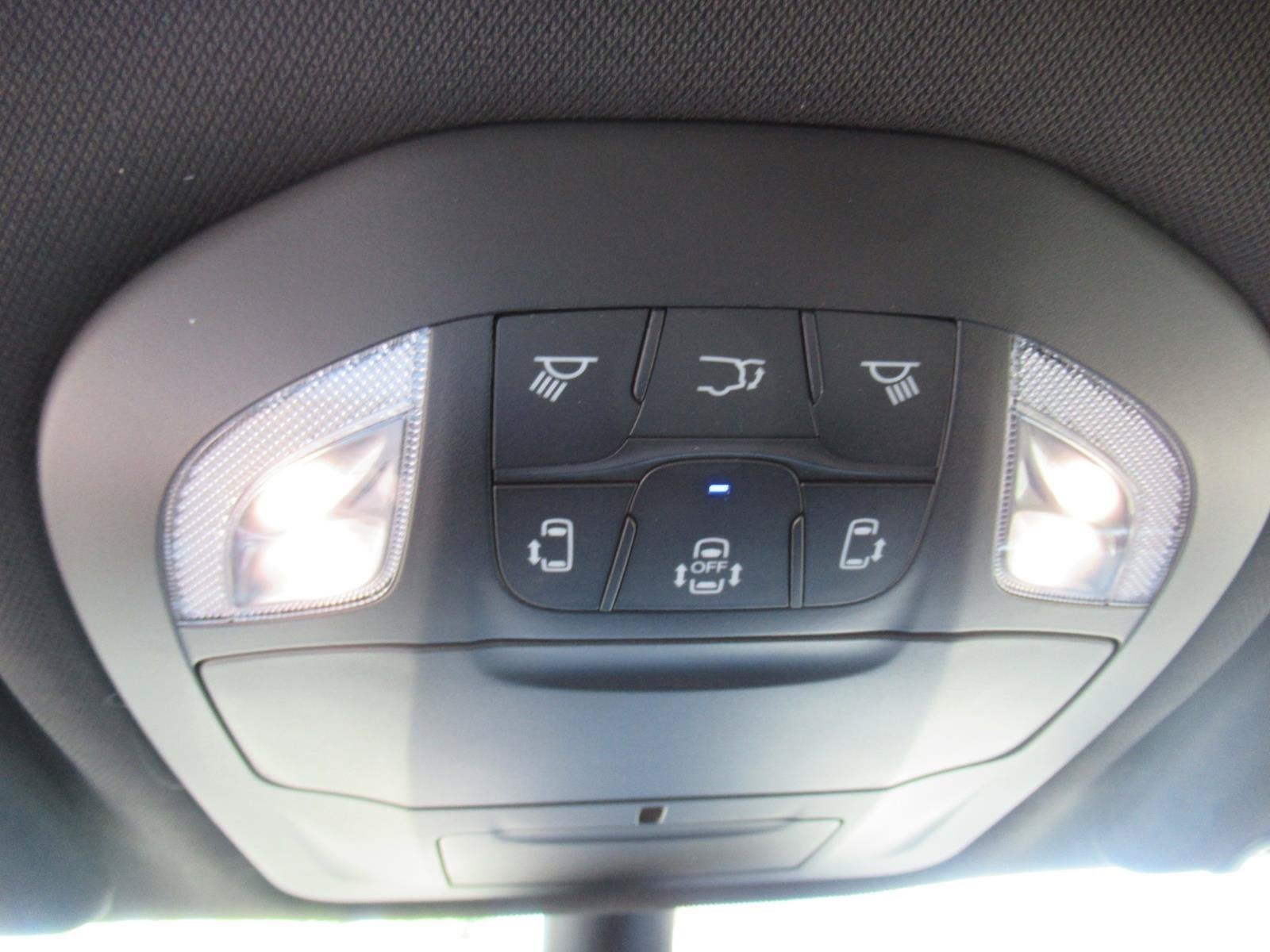 2027 Chrysler Pacifica PACIFICA SELECT
