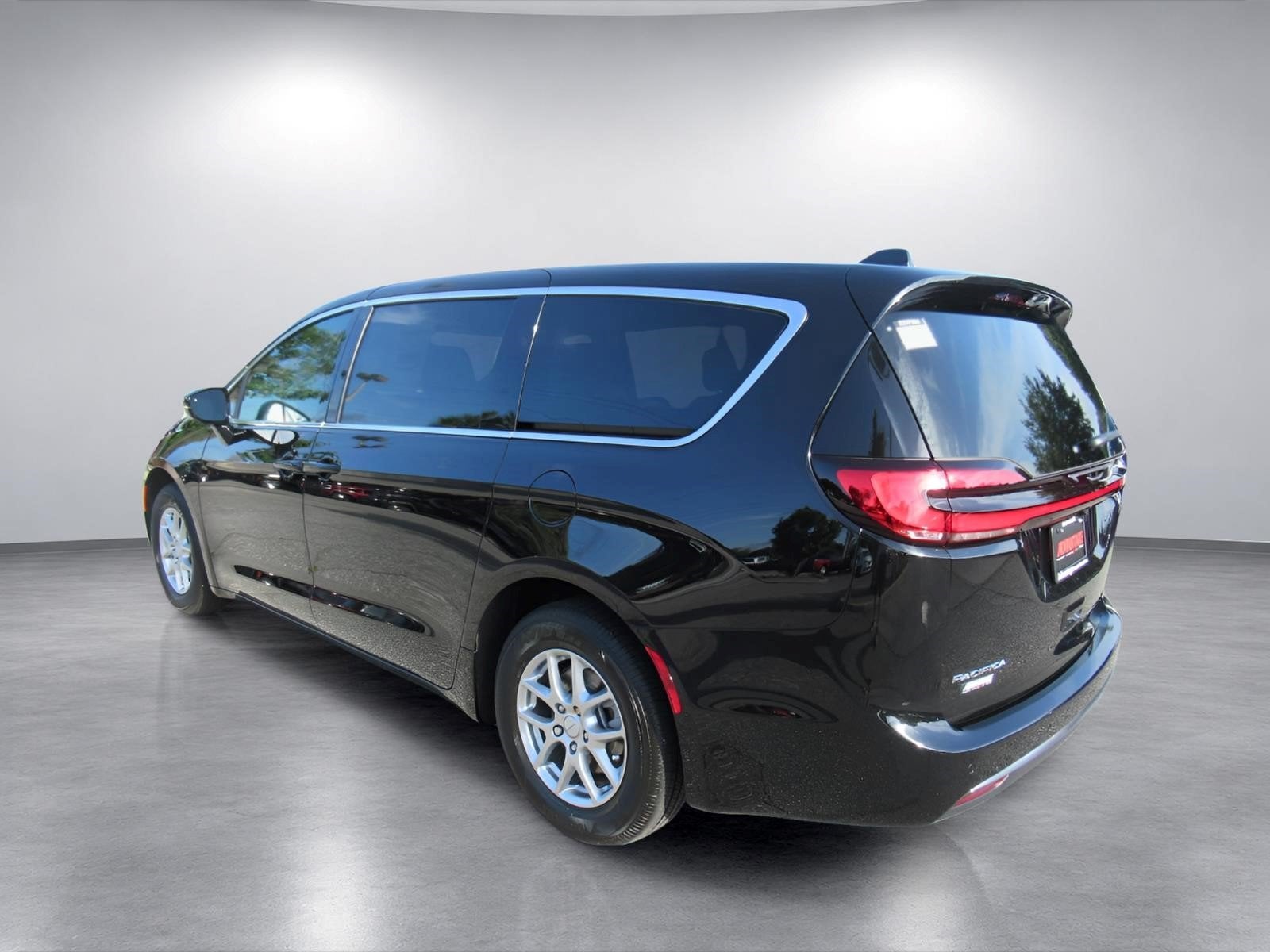 2027 Chrysler Pacifica PACIFICA SELECT