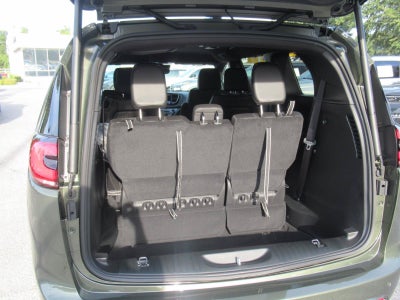 2027 Chrysler Pacifica PACIFICA SELECT