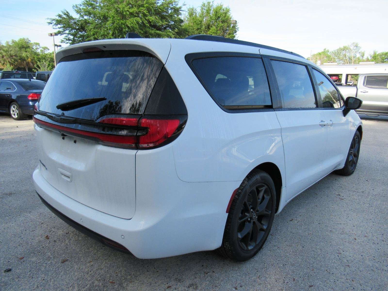2026 Chrysler Pacifica PACIFICA SELECT