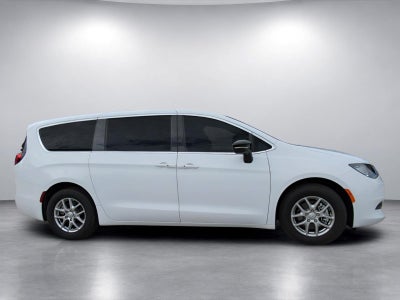 2026 Chrysler Voyager VOYAGER LX