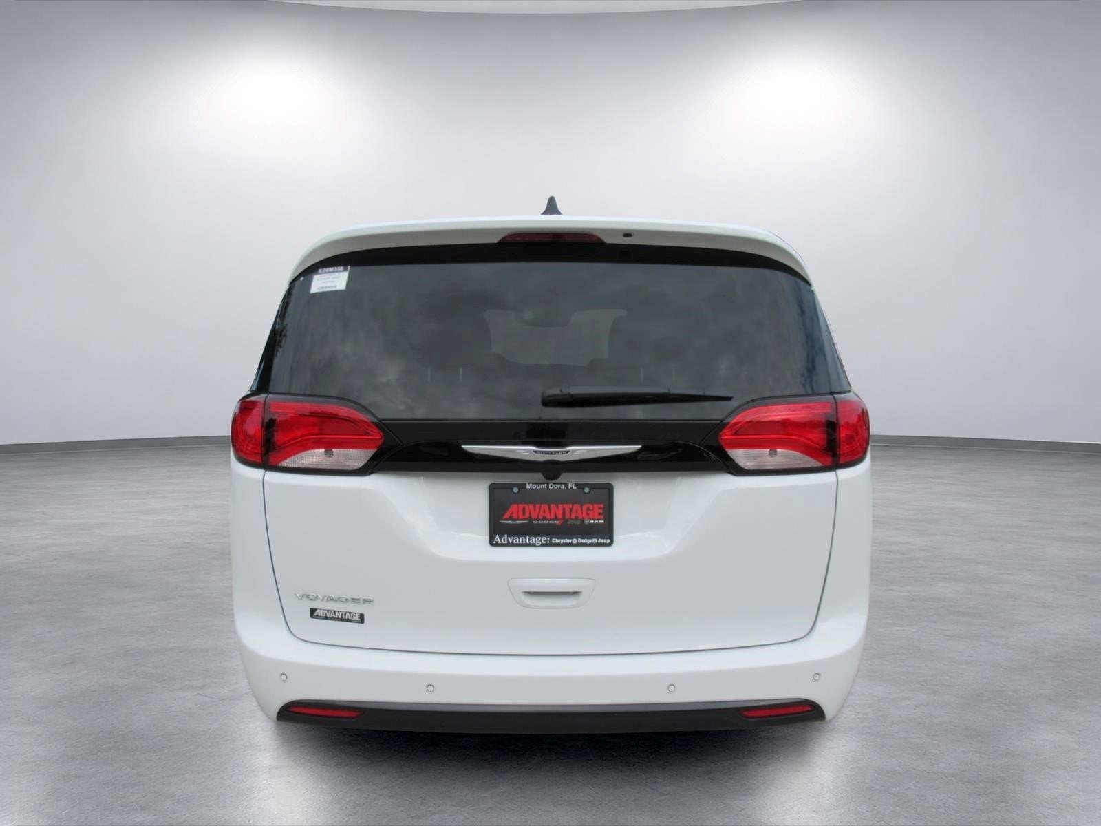 2026 Chrysler Voyager VOYAGER LX