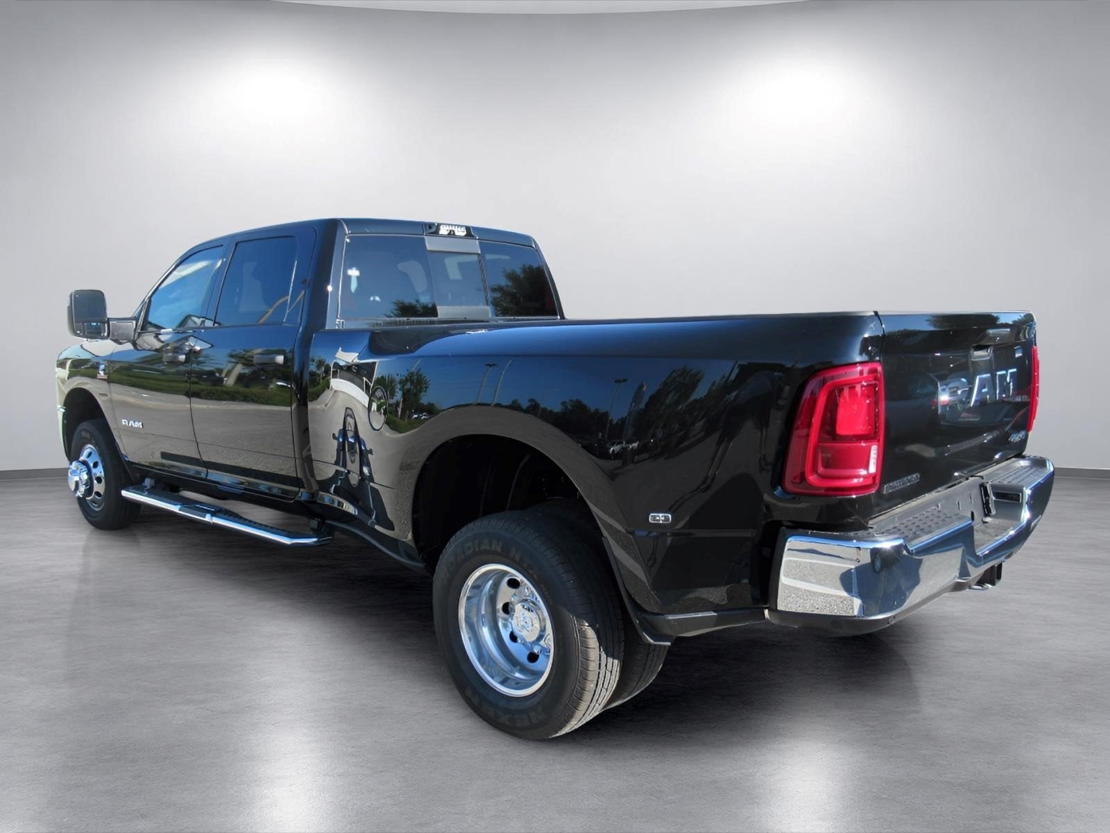 2026 RAM Ram 3500 RAM 3500 BIG HORN CREW CAB 4X4 8' BOX