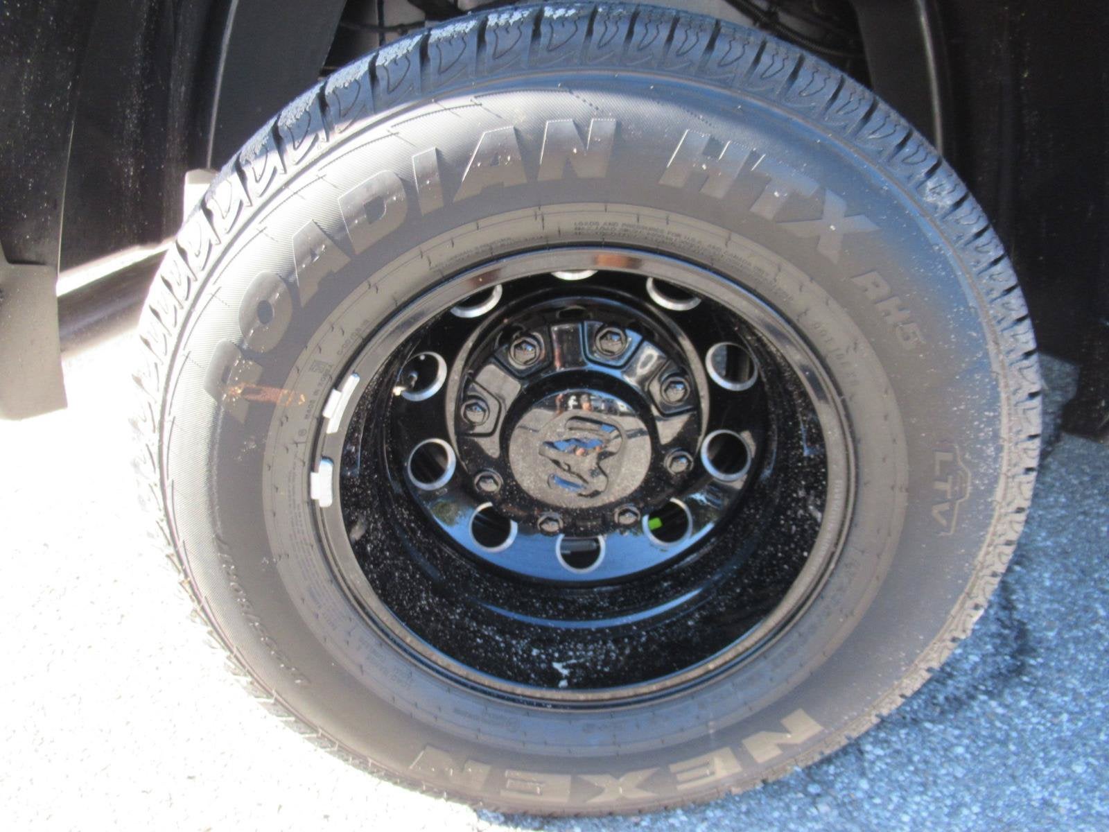 2027 RAM 3500 RAM 3500 LARAMIE CREW CAB 4X4 8' BOX