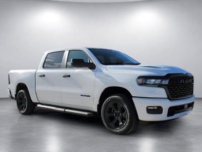 2026 RAM 1500 RAM 1500 EXPRESS CREW CAB 4X4 5'7' BOX
