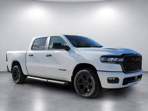 2026 RAM 1500 RAM 1500 EXPRESS CREW CAB 4X4 5'7' BOX