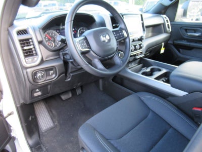 2026 RAM 1500 RAM 1500 EXPRESS CREW CAB 4X4 5'7' BOX