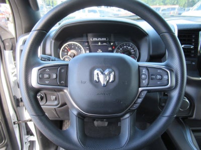 2026 RAM 1500 RAM 1500 EXPRESS CREW CAB 4X4 5'7' BOX