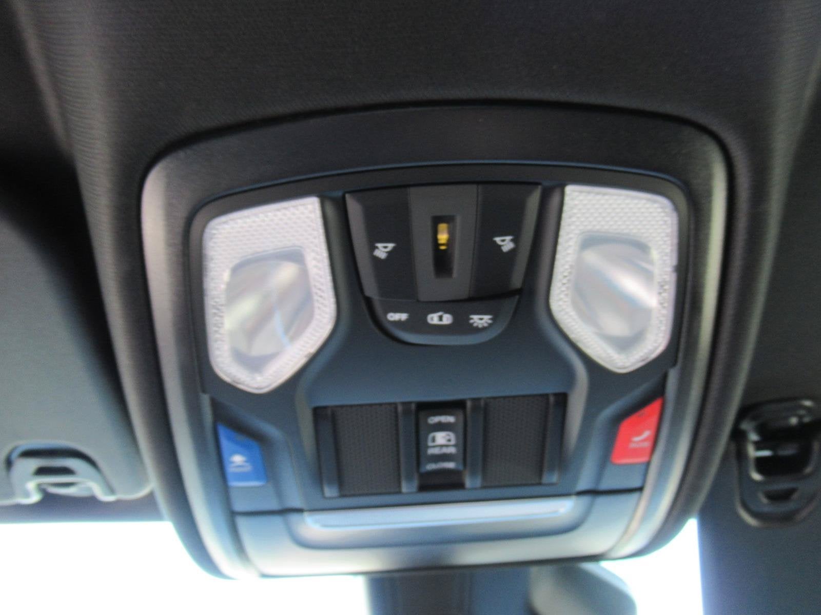 2026 RAM 1500 RAM 1500 EXPRESS CREW CAB 4X4 5'7' BOX
