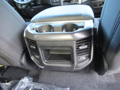 2026 RAM 1500 RAM 1500 EXPRESS CREW CAB 4X4 5'7' BOX