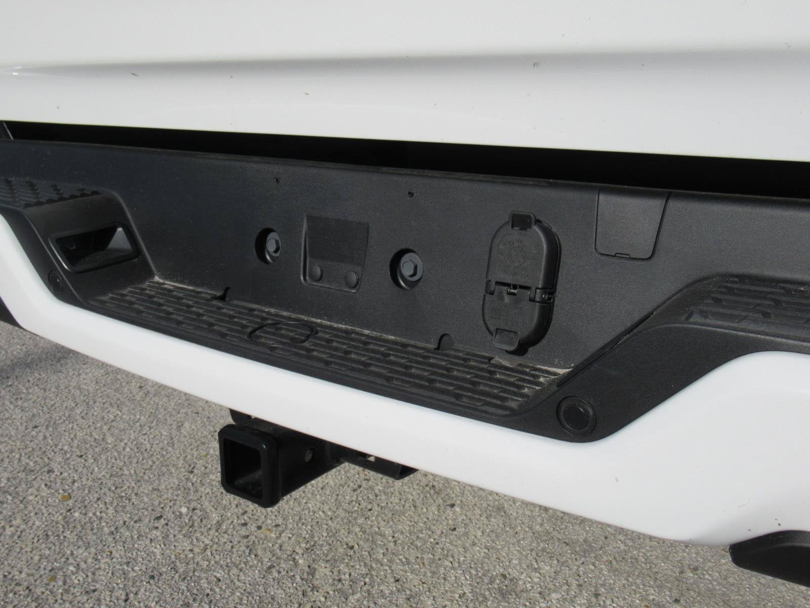 2026 RAM 1500 RAM 1500 EXPRESS CREW CAB 4X4 5'7' BOX