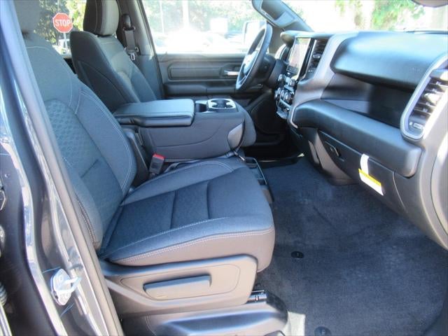 2027 RAM Ram 1500 RAM 1500 WARLOCK CREW CAB 4X4 5'7' BOX