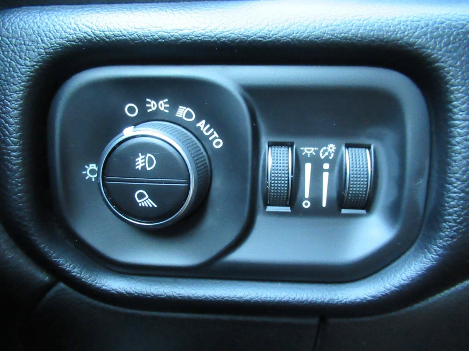 2026 RAM 2500 Laramie Crew Cab 4x4 6'4' Box
