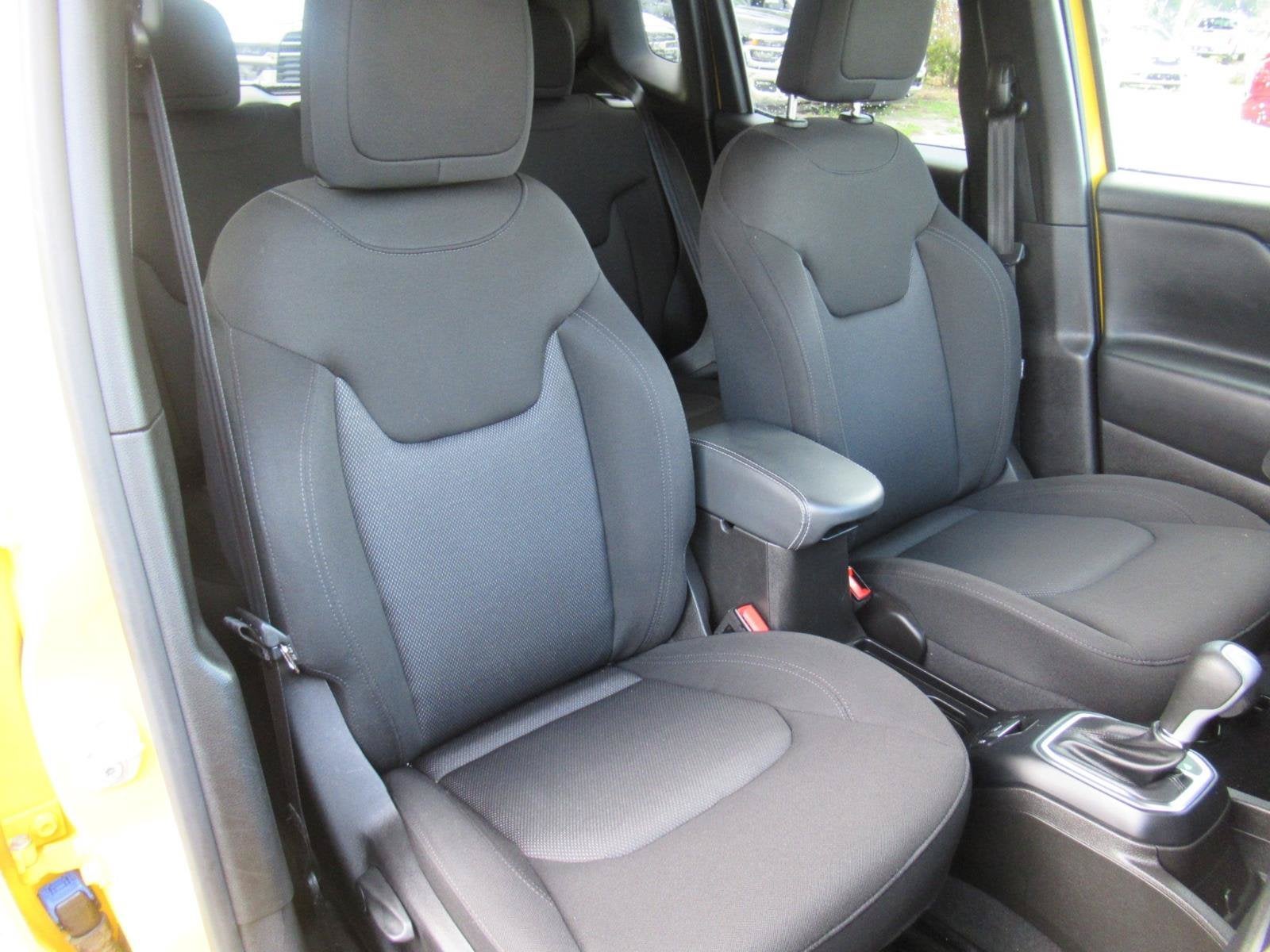 2023 Jeep Renegade Latitude 4x4